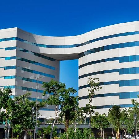 Holiday Inn & Suites - Merida La Isla By Ihg Buitenkant foto