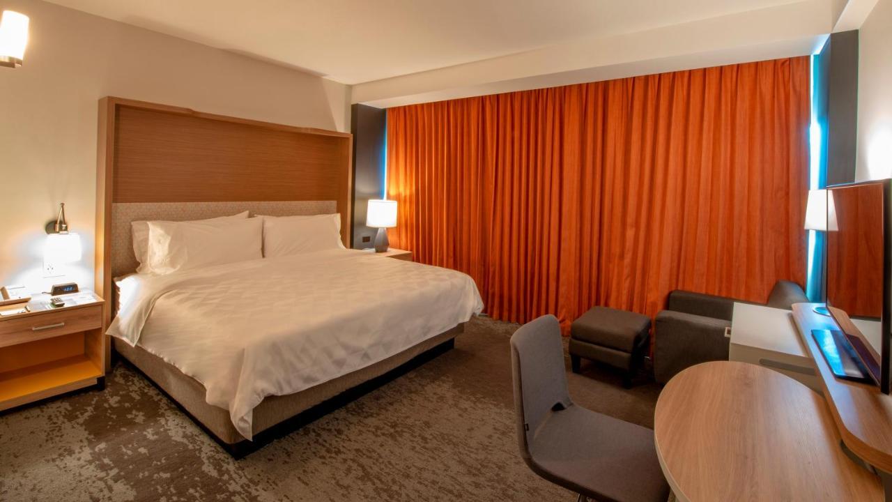 Holiday Inn & Suites - Merida La Isla By Ihg Kamer foto