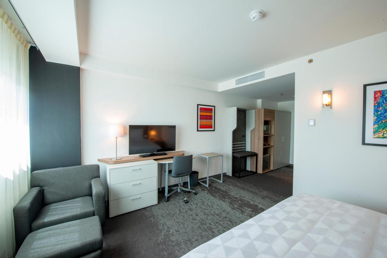 Holiday Inn & Suites - Merida La Isla By Ihg Kamer foto