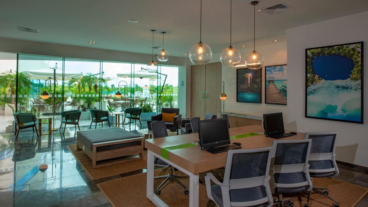 Holiday Inn & Suites - Merida La Isla By Ihg Buitenkant foto