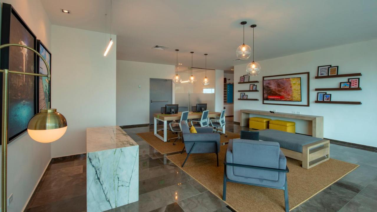 Holiday Inn & Suites - Merida La Isla By Ihg Buitenkant foto