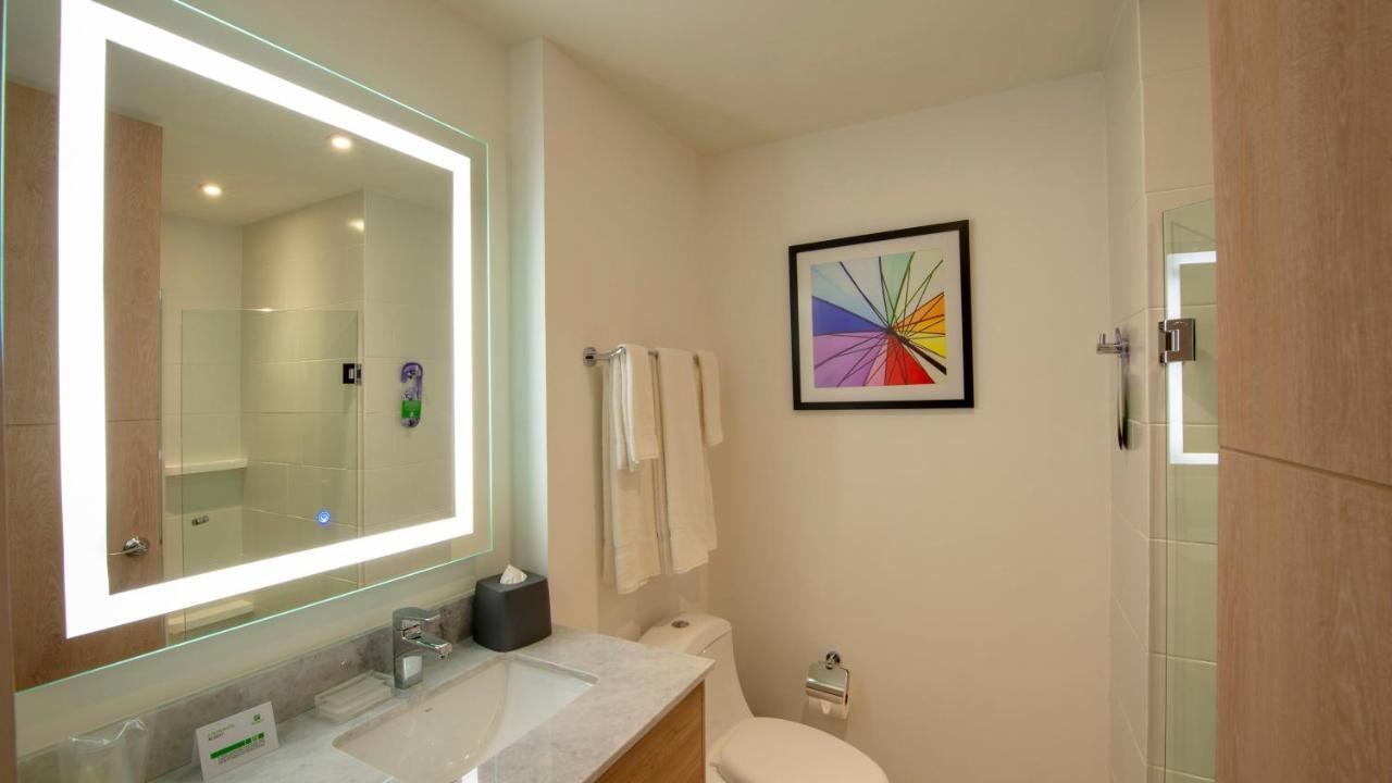 Holiday Inn & Suites - Merida La Isla By Ihg Buitenkant foto